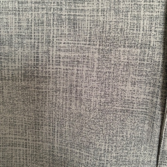 LULULEMON Men’s Board Style Shorts Size 40 Charcoal Gray Pattern - Picture 4 of 7